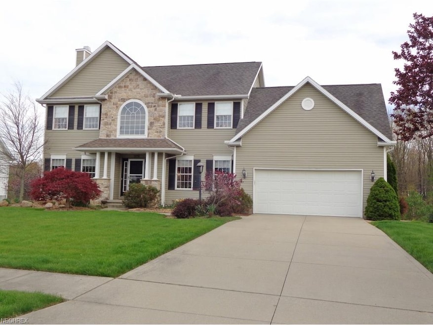 Welcome to 1252 Windward Lane in Kent, Ohio's popu