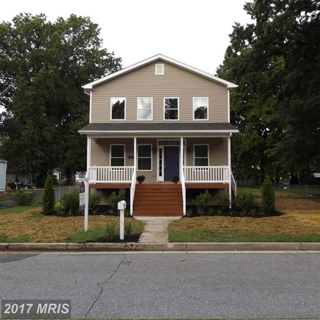 330 George Ave, Essex, MD 21221 - photo 1