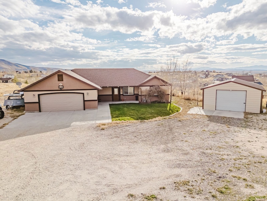 632 Palace Pkwy, Spring Creek, NV 89815 - photo 1