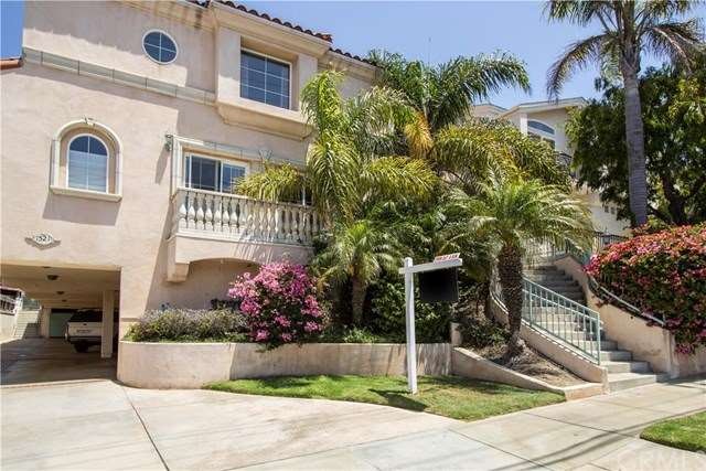 Beautiful curb appeal