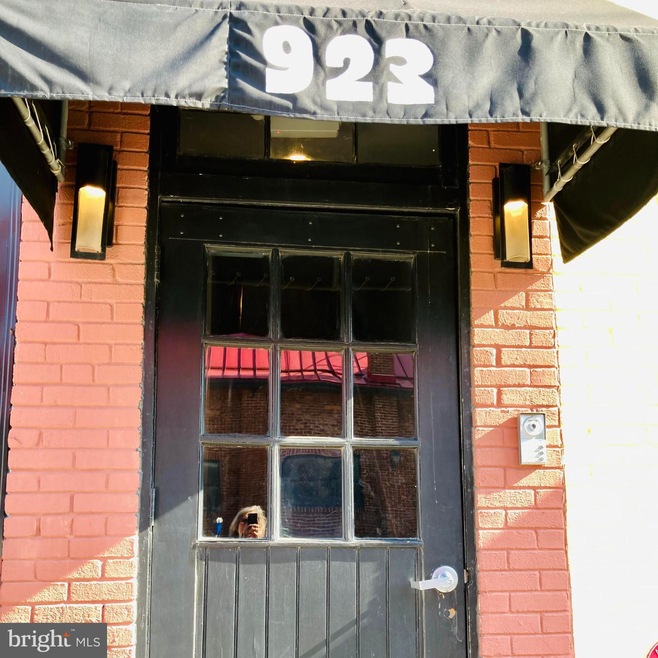 923 Silver Spring Ave unit C, Silver Spring, MD 20910 - photo 1