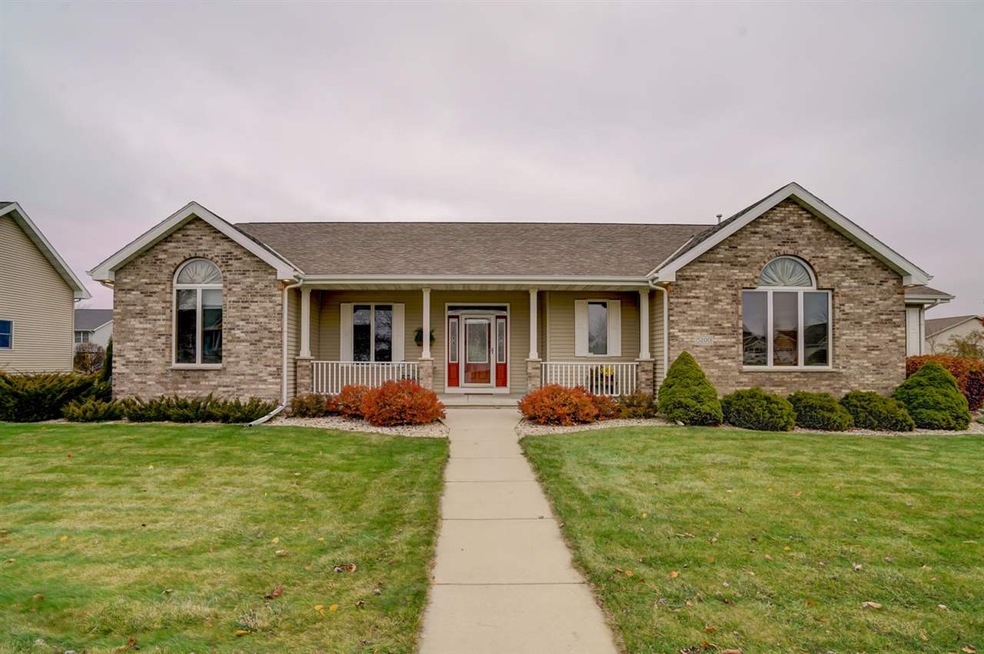 5200 Blazingstar Ln, Fitchburg, WI 53711 - photo 1