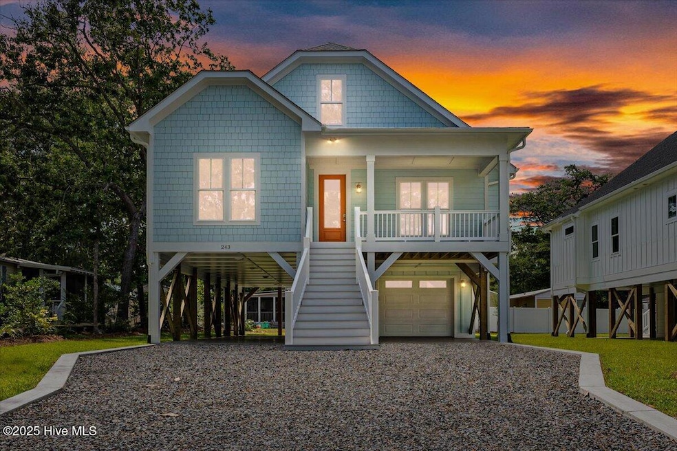 For Sale $849,900 • Co-Listing Agent