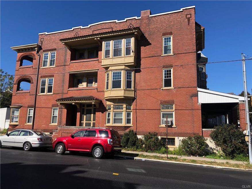 46 S Madison St unit 3rd Floor, Allentown, PA 18102 - photo 1