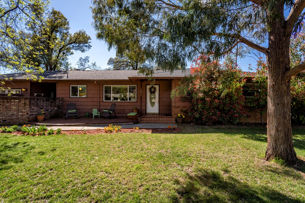1836 Shady Ln, Redding, CA 96002 - photo 1