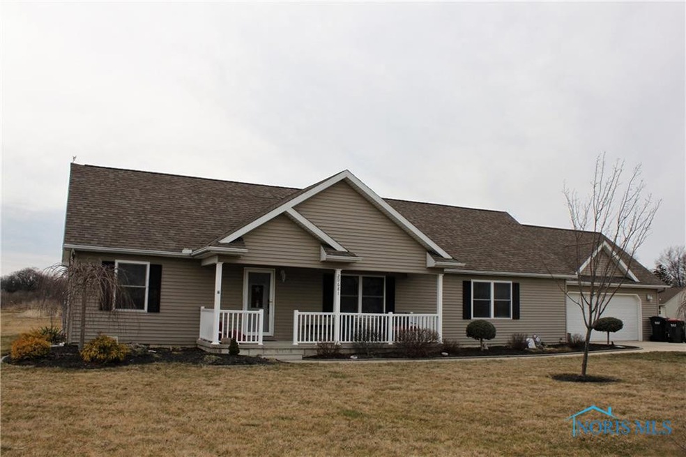 20681 Lemoyne Rd, Luckey, OH 43443 - photo 1