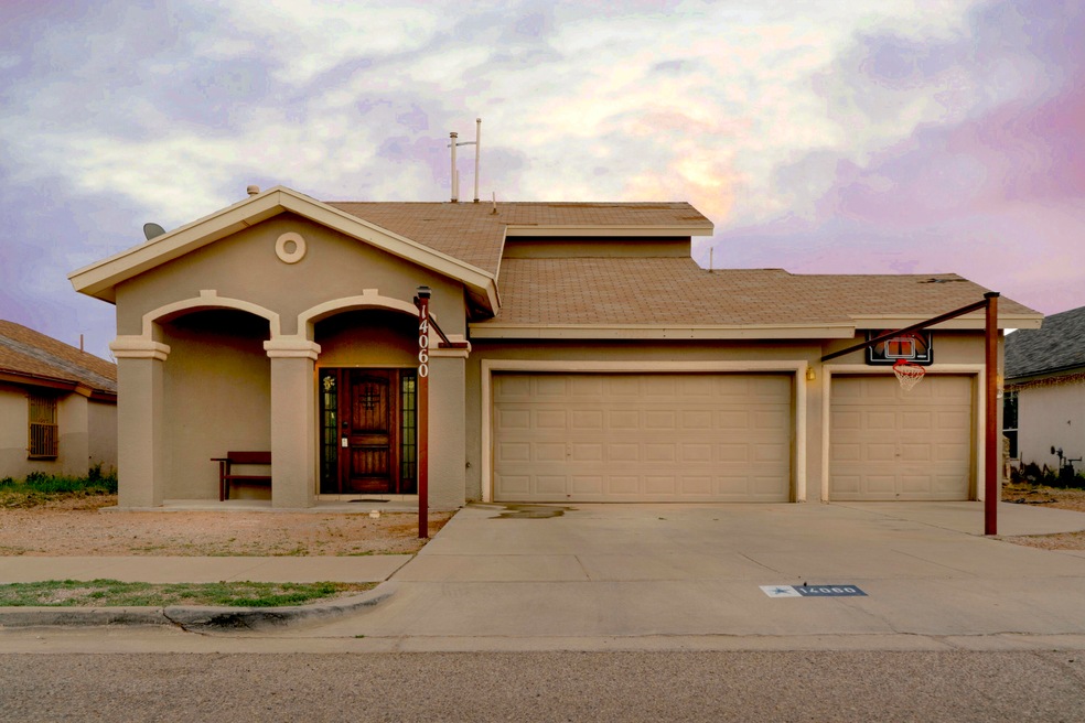 14060 Lago Seco Dr, Horizon City, TX 79928 - photo 1