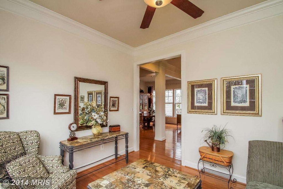 9097 Roaring Spring Loop, Bristow, VA 20136 - photo 1