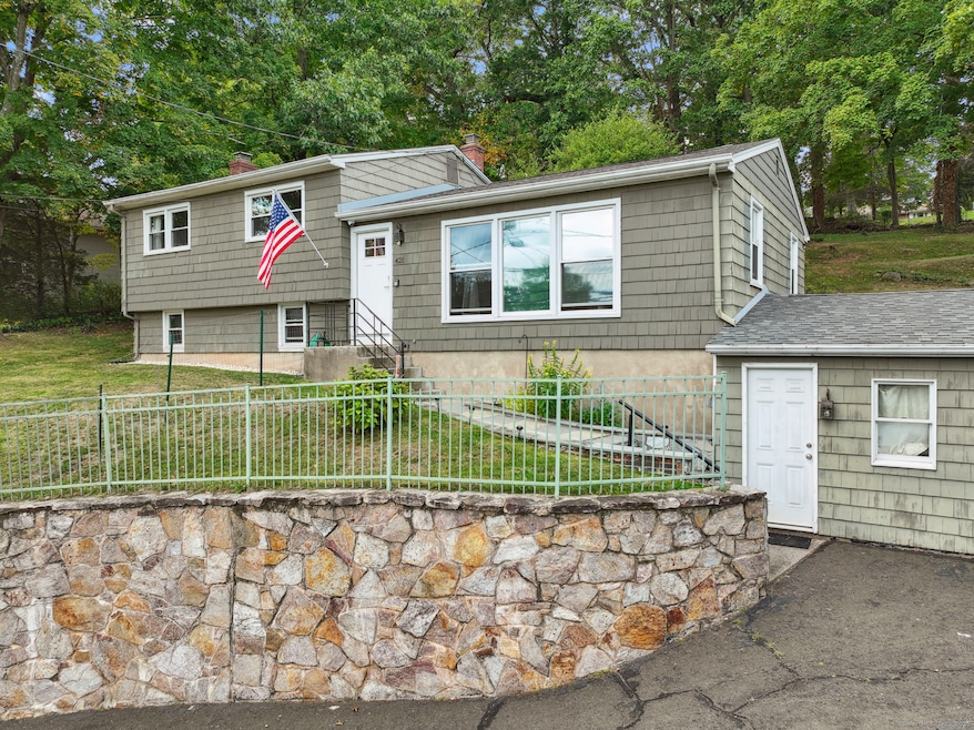 421 S Elm St, Wallingford, CT 06492 - photo 1