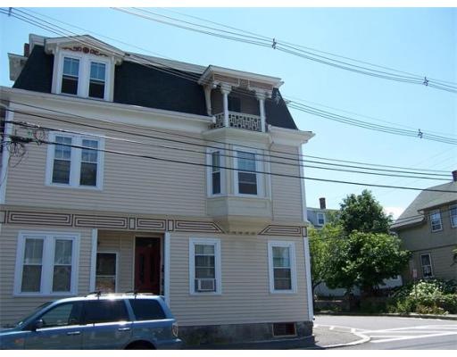 274 Washington St unit 3, Marblehead, MA 01945 - photo 1