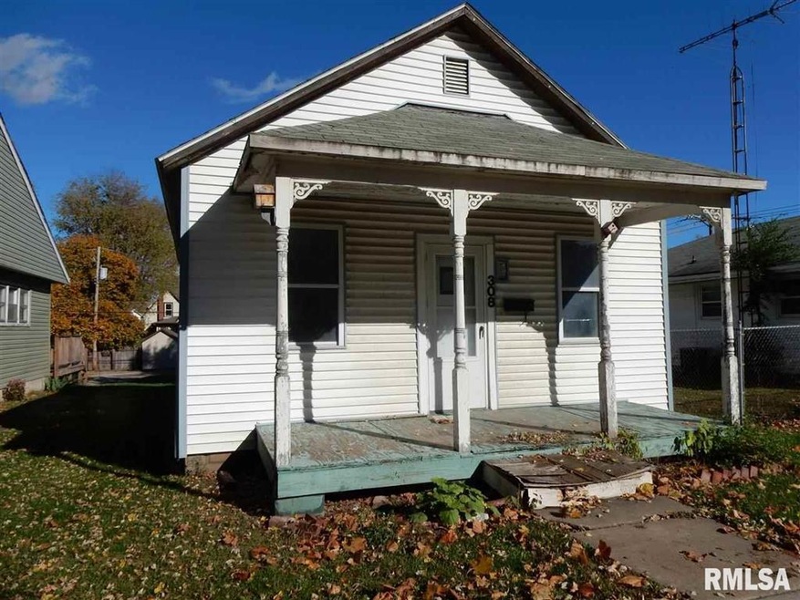 308 5th St, Lincoln, IL 62656 - photo 1