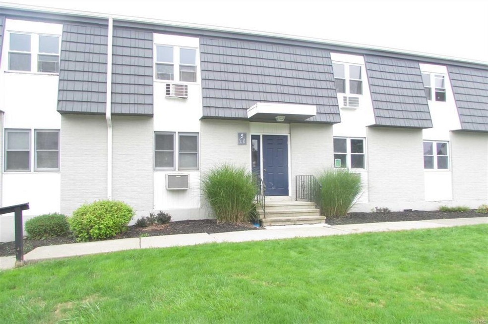5 White Gate Rd unit B, Wappingers Falls, NY 12590 - photo 1