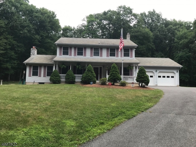 61 Summerfield Rd, Belvidere, NJ 07823 - photo 1