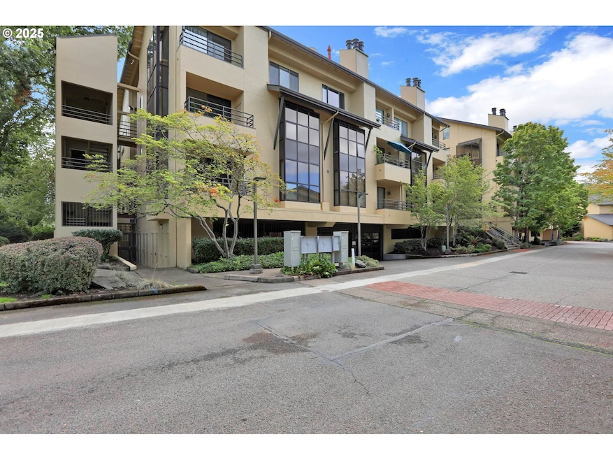 692 Wimbledon Ct unit 49, Eugene, OR 97401 - photo 1