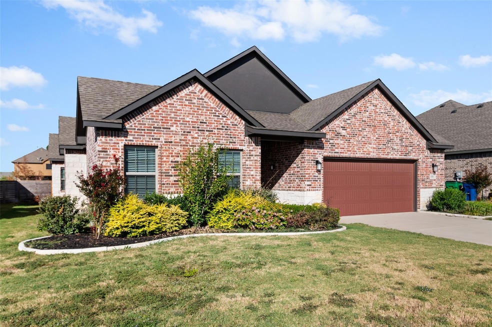 561 S Utah St, Celina, TX 75009 - photo 1