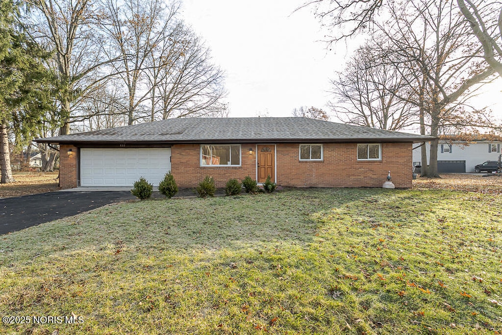 935 Raymil Rd, Holland, OH 43528 - photo 1