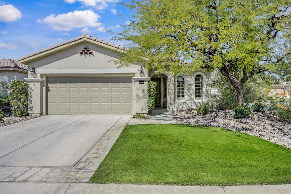 Under Contract $439,000