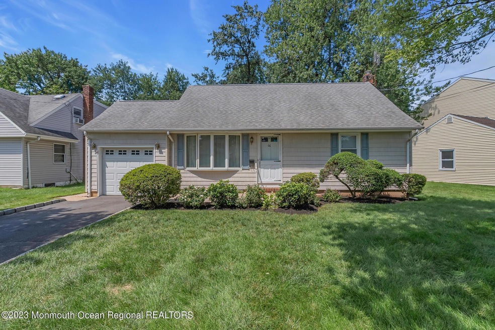 66 Longfellow Dr, Colonia, NJ 07067