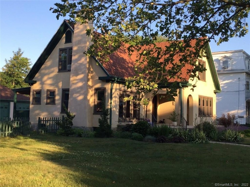 24 Moss St, Pawcatuck, CT 06379 - photo 1