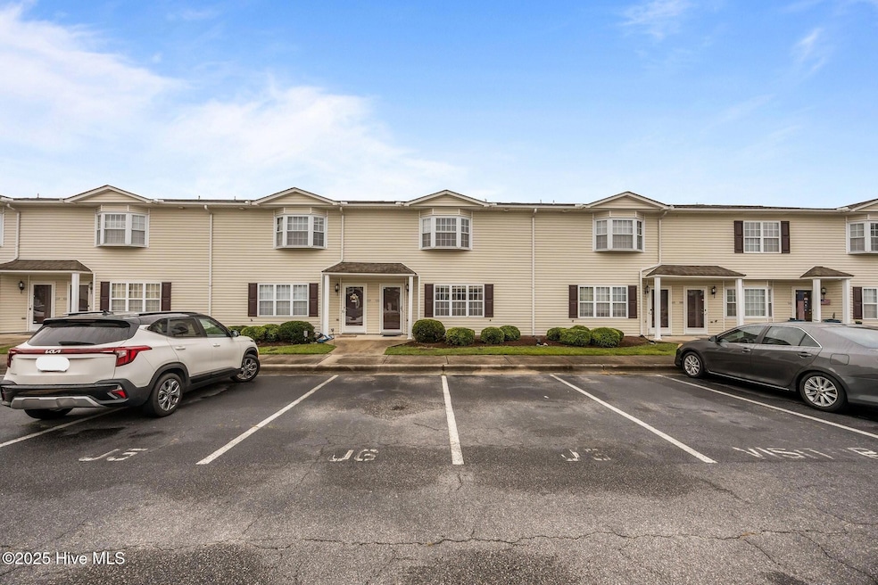 Sold $144,000 • Co-Listing Agent