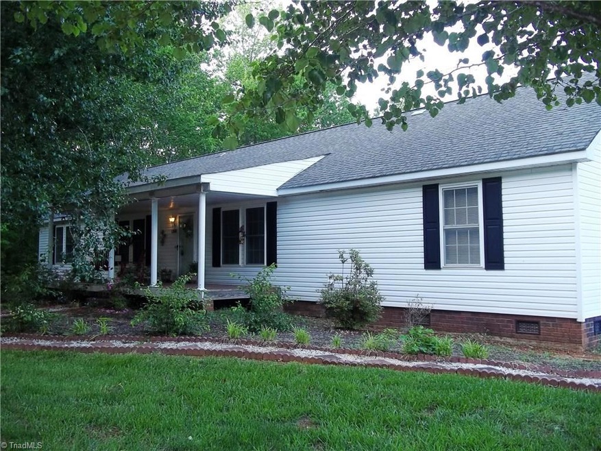 1306 Cortez Rd, Asheboro, NC 27205 - photo 1