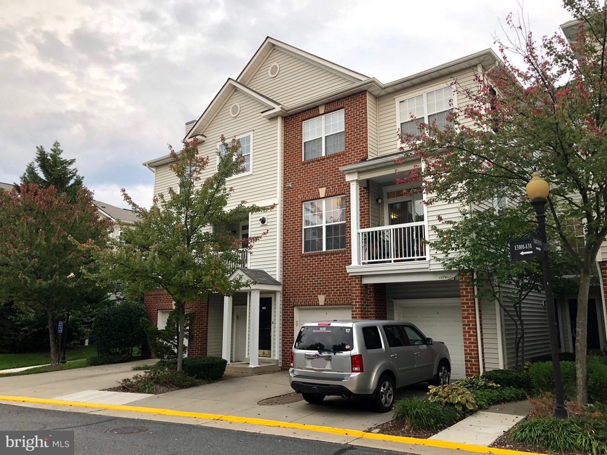 13107 Marcey Creek Rd, Herndon, VA 20171 - photo 1