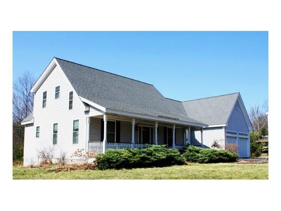 881 Wellington Way, Pembroke, NH 03275 - photo 1