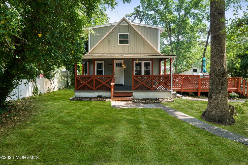 27 Exeter St, Browns Mills, NJ 08015 - photo 1