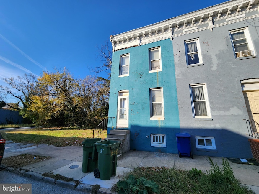 306 N Franklintown Rd, Baltimore, MD 21223 - photo 1