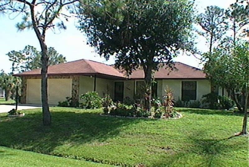 1566 Quiescent Ln, Sebastian, FL 32958 - photo 1