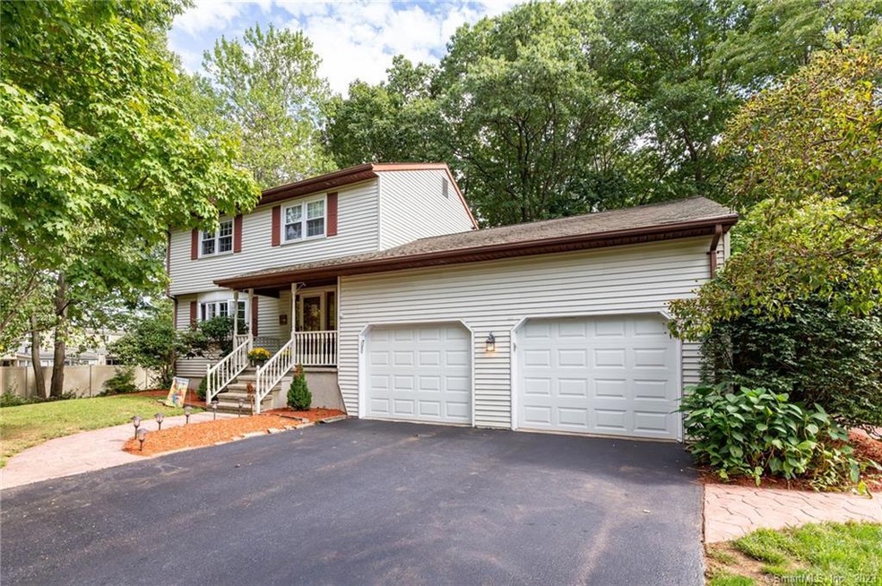 16 Carrier Ct, Southington, CT 06489 - photo 1