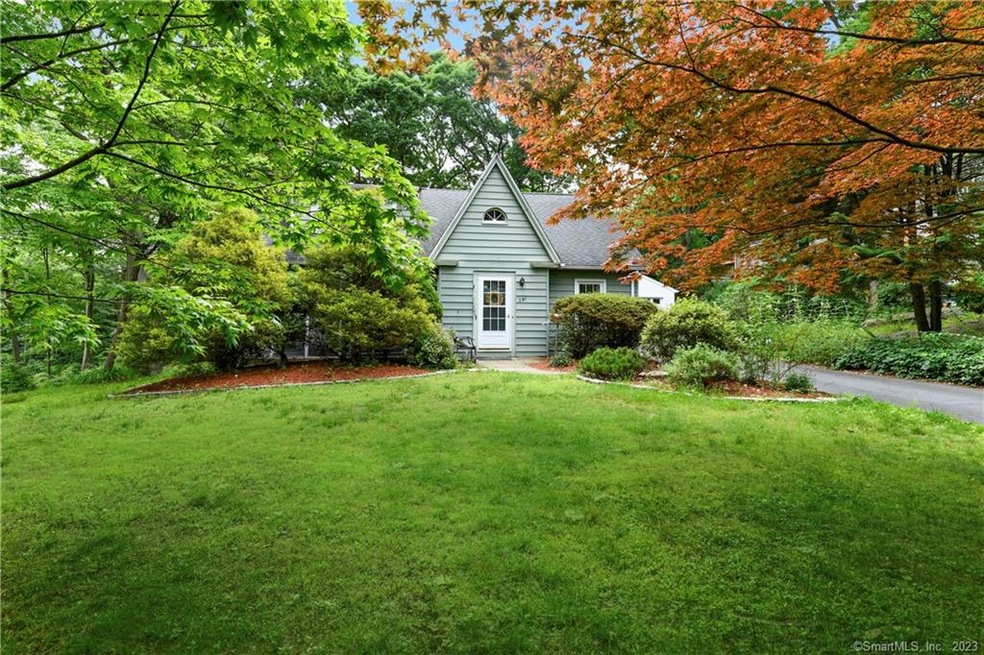 281 Summit St, New Haven, CT 06513 - photo 1