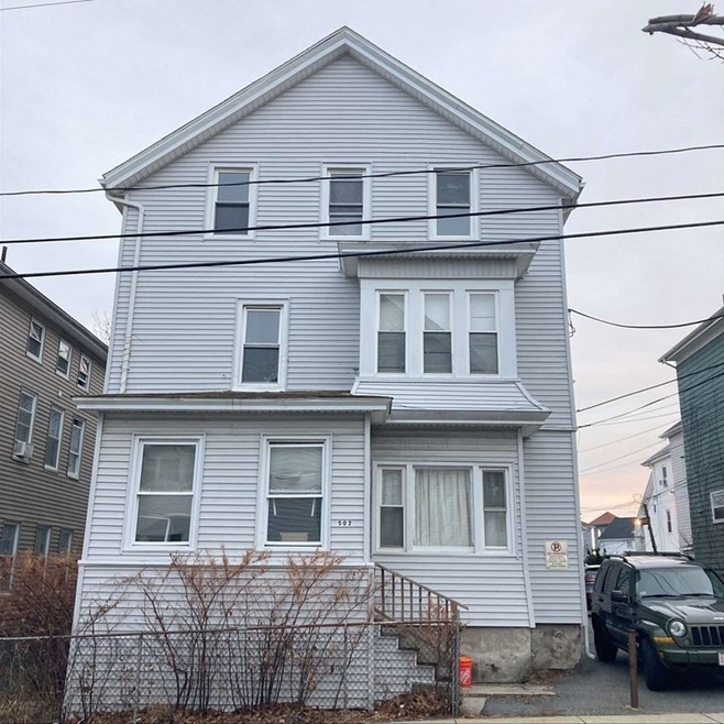 502 4th St unit 1R, Fall River, MA 02721 - photo 1