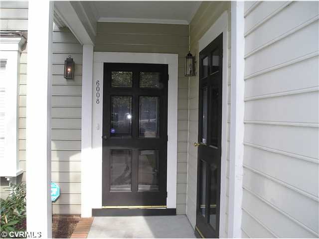 Exterior Front - Entrance Covered Front Porch w/ Richmond Classic Storm Door