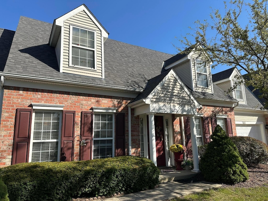 294 Lazelle Place Ln unit Q294, Lewis Center, OH 43035 - photo 1