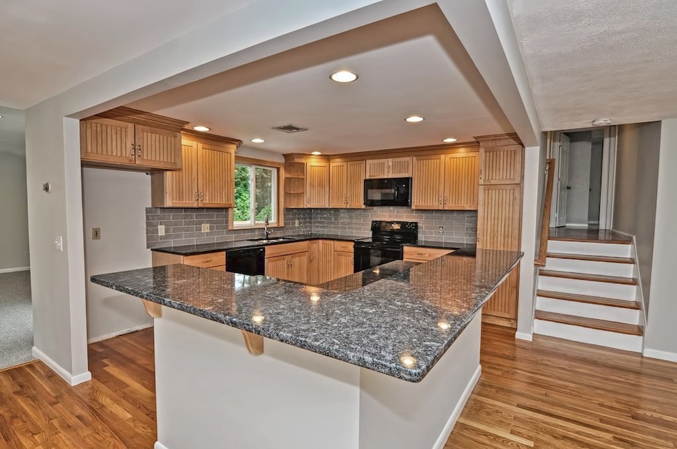 18 Fairview Rd, Medfield, MA 02052 - photo 1