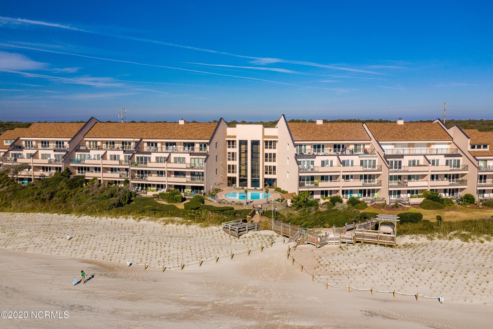 Oceanfront View Beachwalk
