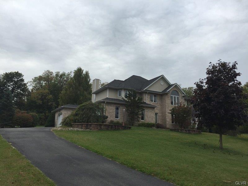 5071 Stansfield Dr, Zionsville, PA 18092 - photo 1