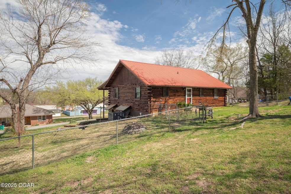 For Sale $399,000 • Co-Listing Agent