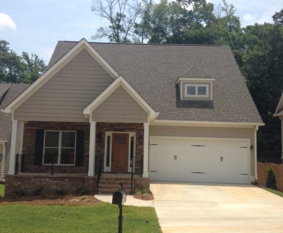 331 Carillon Ln, Macon, GA 31210 - photo 1