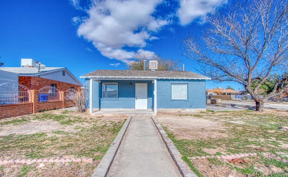 7561 Taxco Dr, El Paso, TX 79915 - photo 1