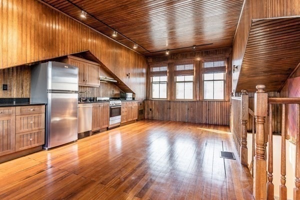 1609 Tremont St unit 3, Roxbury Crossing, MA 02120 - photo 1