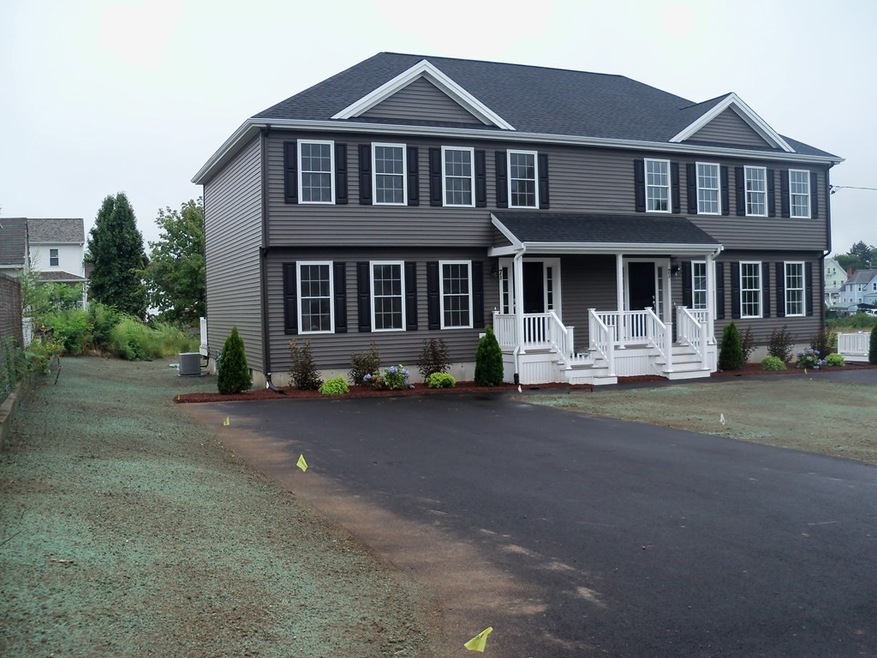 7 Thomas St unit Left side, Taunton, MA 02780 - photo 1