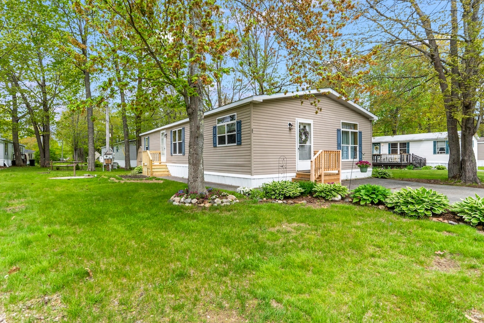 25 Karen Ln_102