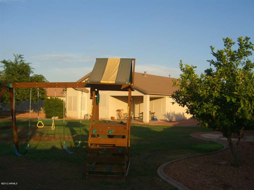 Ponton Home 030