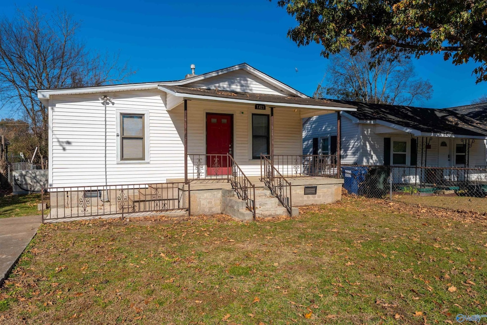 For Rent $1,400/month