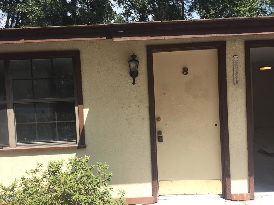 1530 Ryar Rd unit 8, Jacksonville, FL 32216 - photo 1