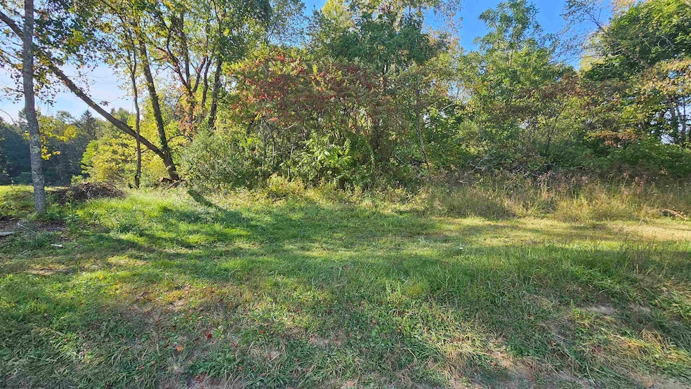 Under Contract $8,900