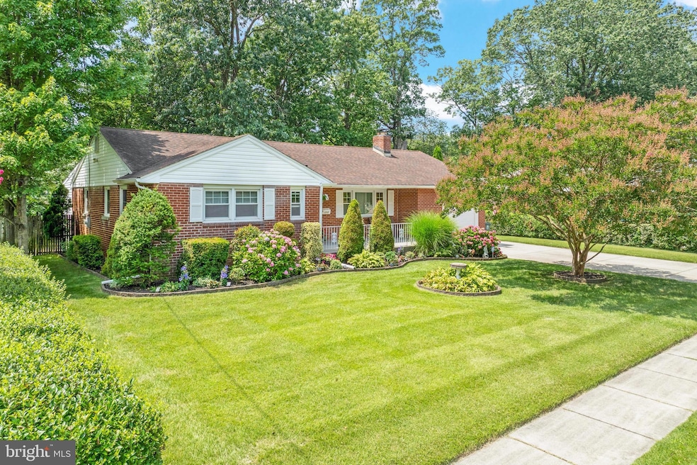 1202 Glen Ridge Dr, Glassboro, NJ 08028 - photo 1