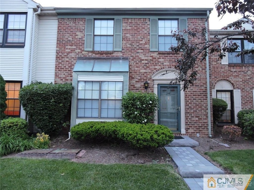216 Hampshire Ct unit 216, Piscataway, NJ 08854 - photo 1